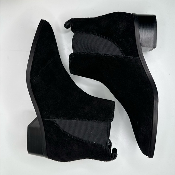 New Marc Fisher Black Suede Pointed-Toe Ankle Boots Slip-On Fall/Winter Size 6 - Picture 5 of 14